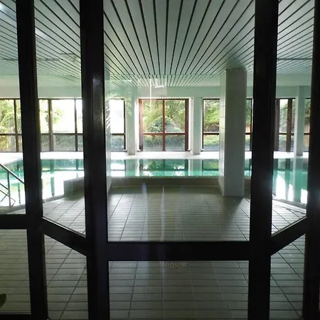 Traveloge Mit Schwimmbad Und Sauna Apartment Lübeck