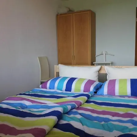 Traveloge Mit Schwimmbad Und Sauna * Lübeck